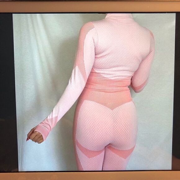 NWOT sports bra and jacket - Picture 3 of 3